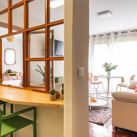 La Casa Del Artista Sardinero アパート *