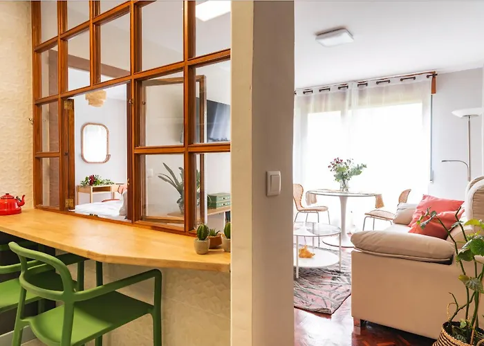 La Casa Del Artista Sardinero شقة *